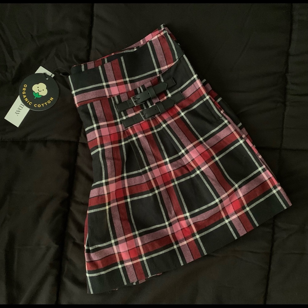 Punk Valentine Tartan Skort